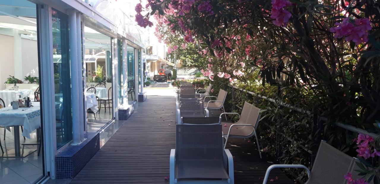 Hotel Felix Ρίμινι Εξωτερικό φωτογραφία