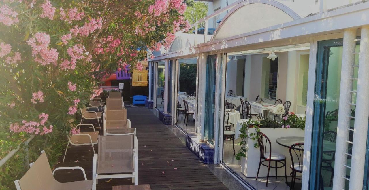 Hotel Felix Ρίμινι Εξωτερικό φωτογραφία