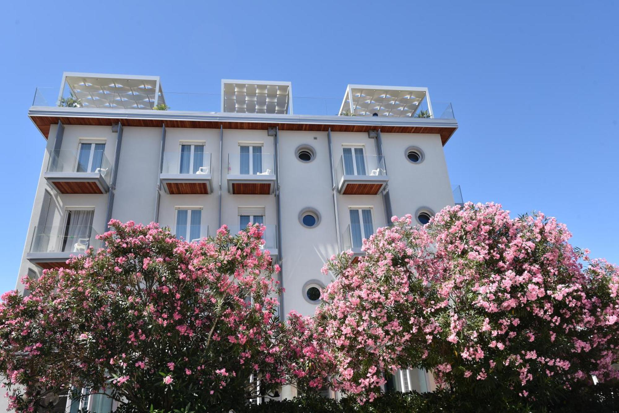 Hotel Felix Ρίμινι Εξωτερικό φωτογραφία
