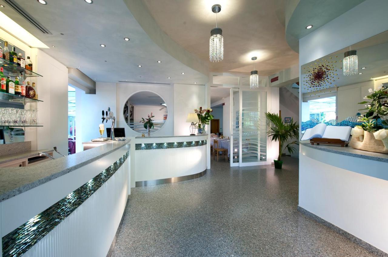Hotel Felix Ρίμινι Εξωτερικό φωτογραφία